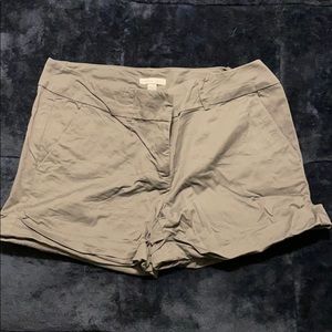 NWOT gray shorts